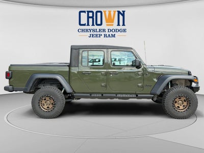2022 Jeep Gladiator Sport
