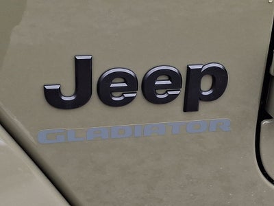 2026 Jeep Gladiator Convoy