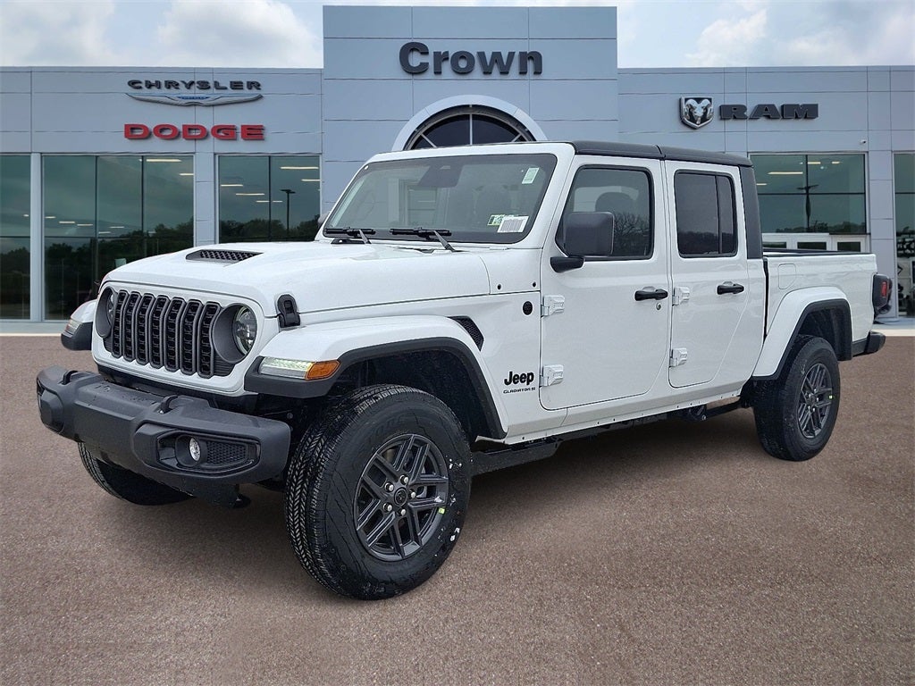 2026 Jeep Gladiator Sport S