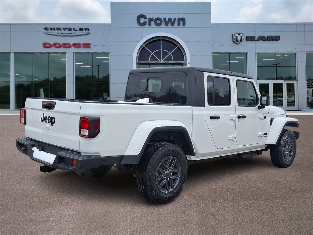 2026 Jeep Gladiator Sport S
