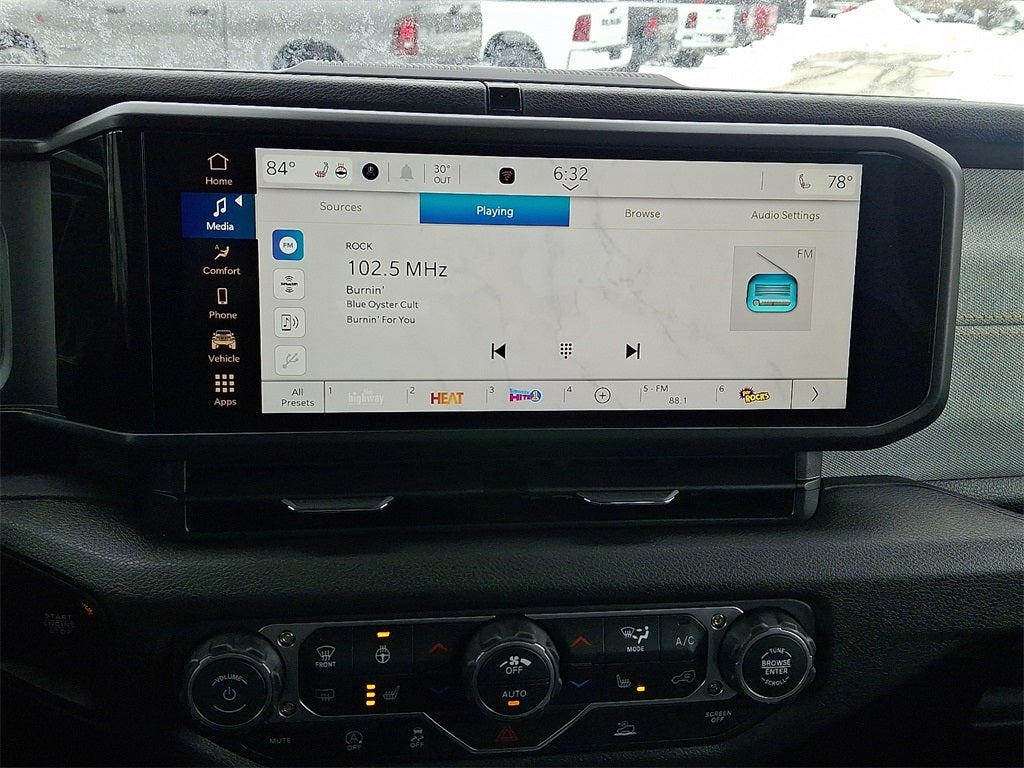 2026 Jeep Gladiator Sport S