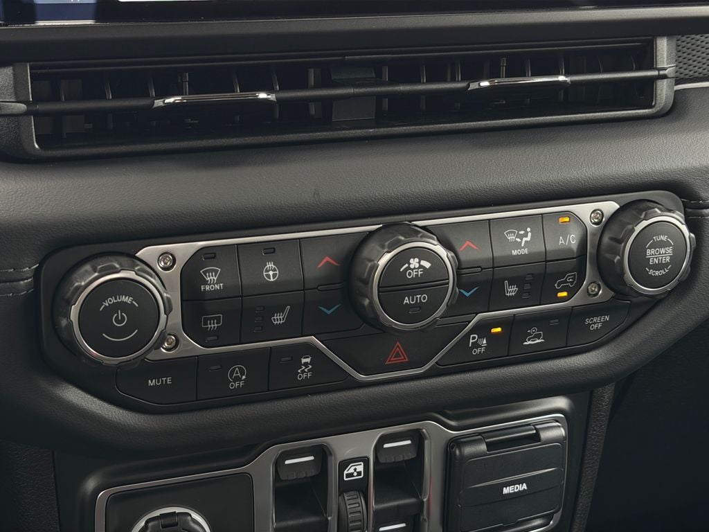2026 Jeep Gladiator Rubicon X