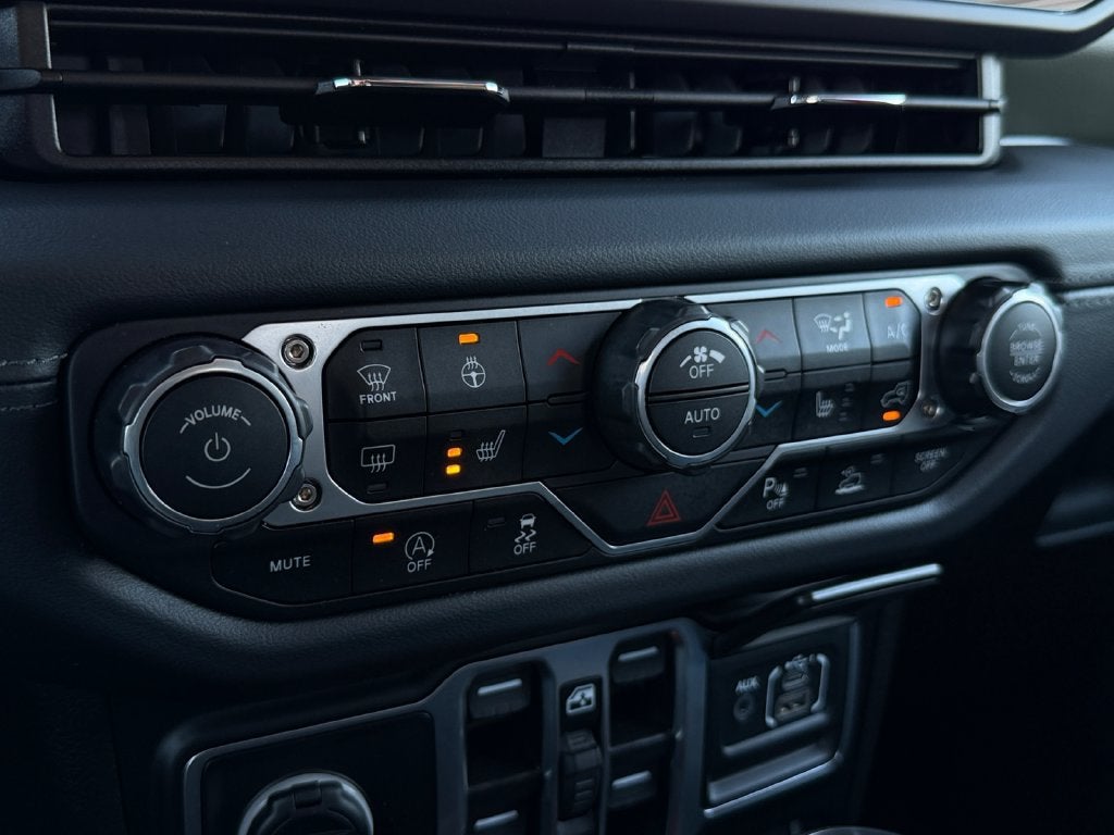 2025 Jeep Gladiator Mojave
