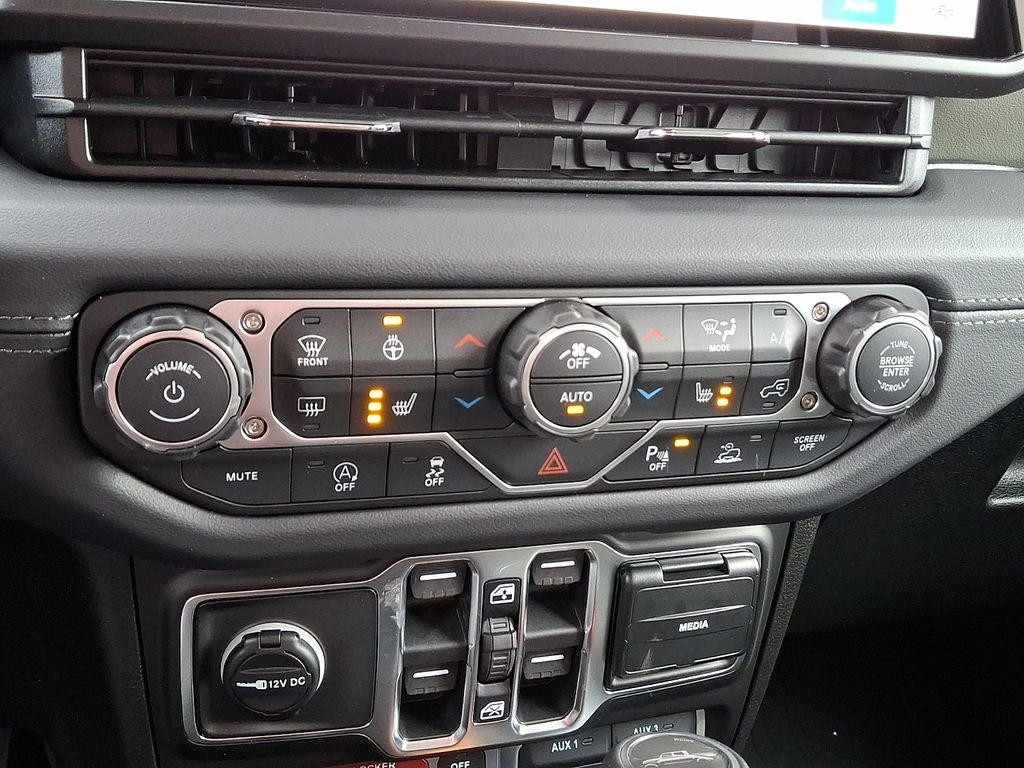 2026 Jeep Gladiator Mojave