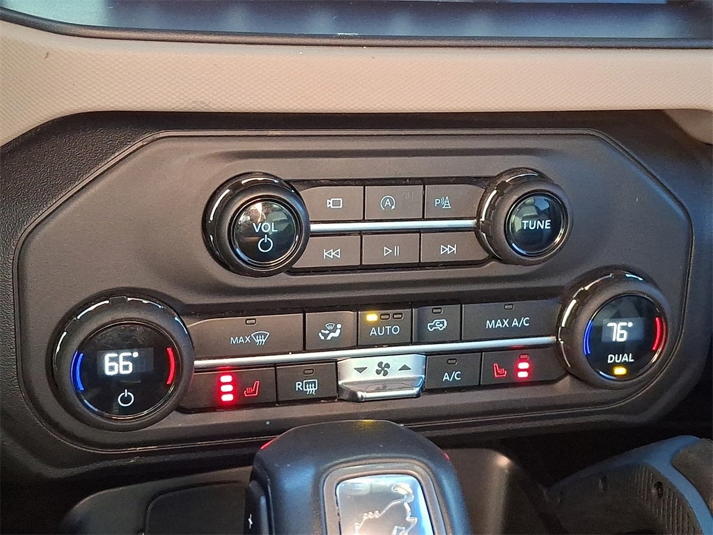 2023 Ford Bronco Base