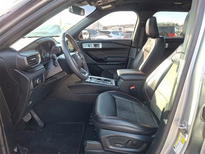 2024 Ford Explorer ST-Line