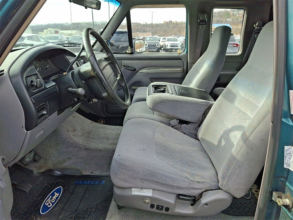 1996 Ford F-150 Base