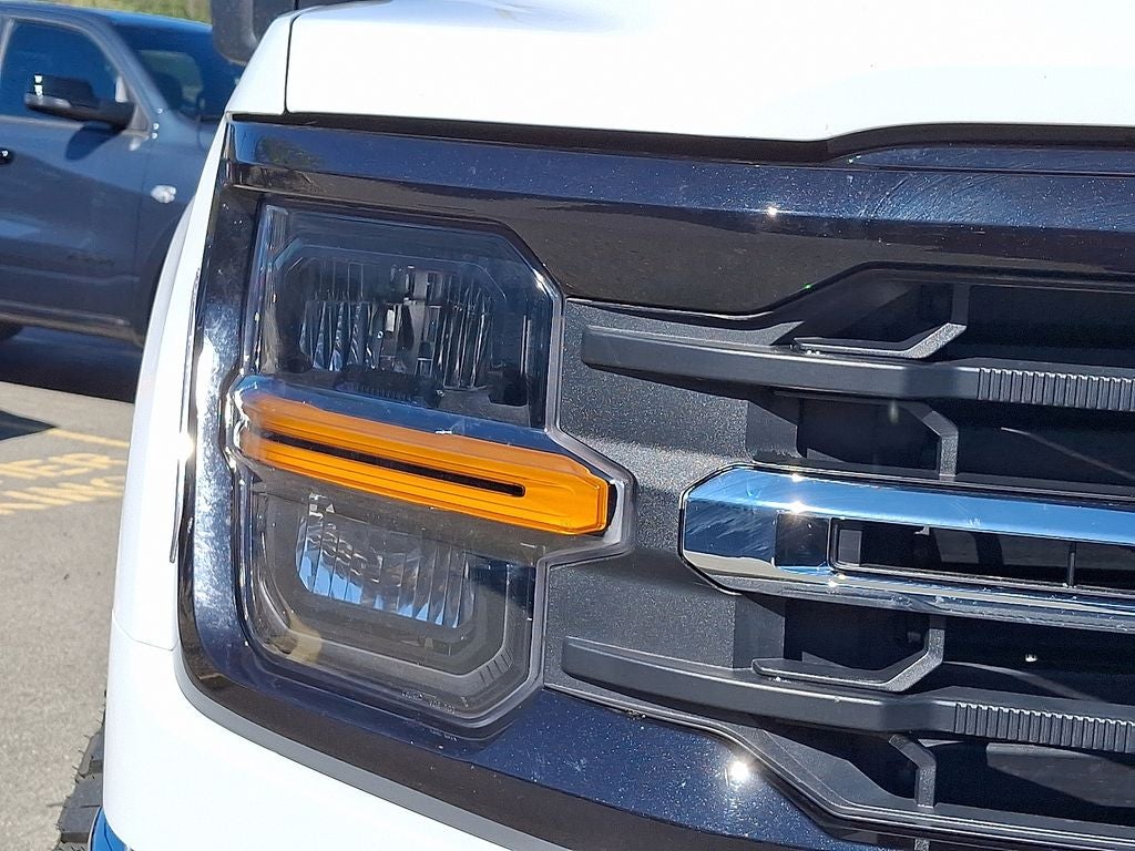 2025 Ford F-150 XLT Tuxedo Edition