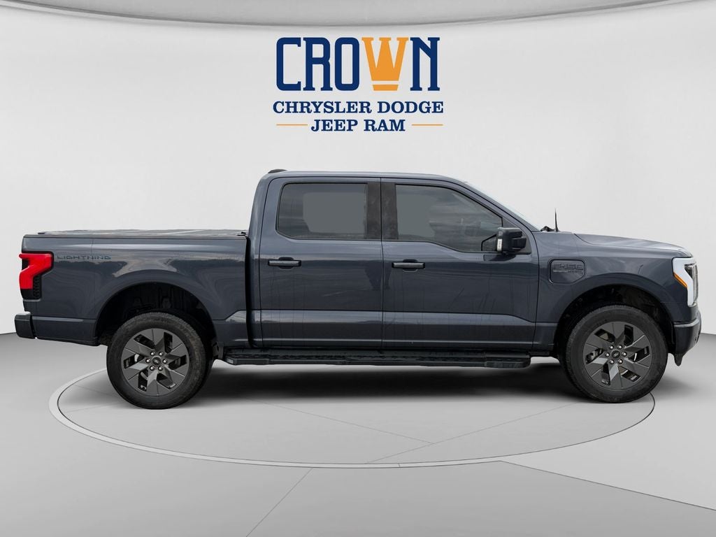 Used 2022 Ford F-150 Lightning Lariat with VIN 1FTVW1EL8NWG08091 for sale in Washington, PA