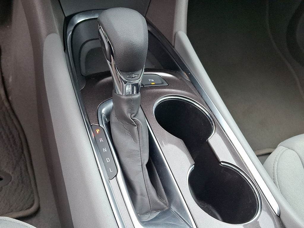 2022 Chevrolet Malibu LS 1FL