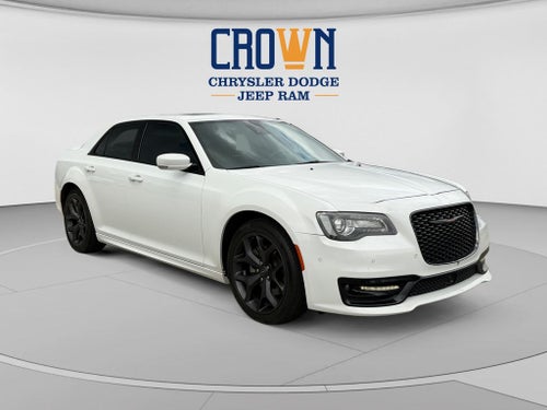 2023 Chrysler 300 S