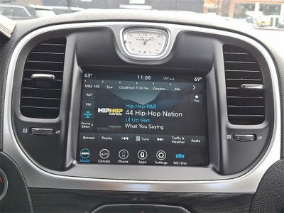 2021 Chrysler 300 Touring