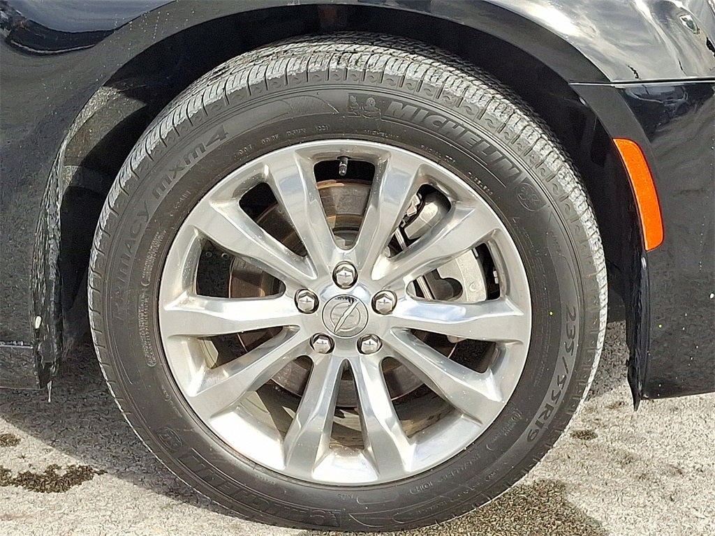 2021 Chrysler 300 Touring