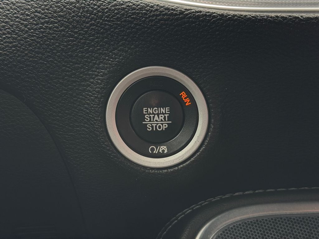 2017 Dodge Challenger R/T
