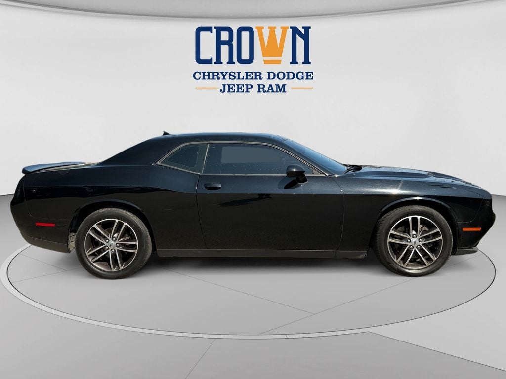 2019 Dodge Challenger SXT