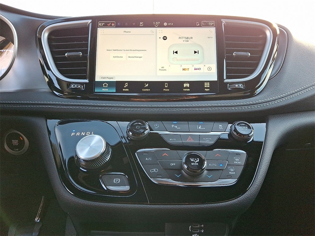 2026 Chrysler Pacifica Select