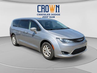 2020 Chrysler Pacifica Touring