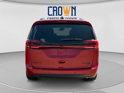 2027 Chrysler Pacifica Limited