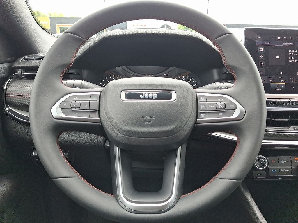 2025 Jeep Compass Trailhawk