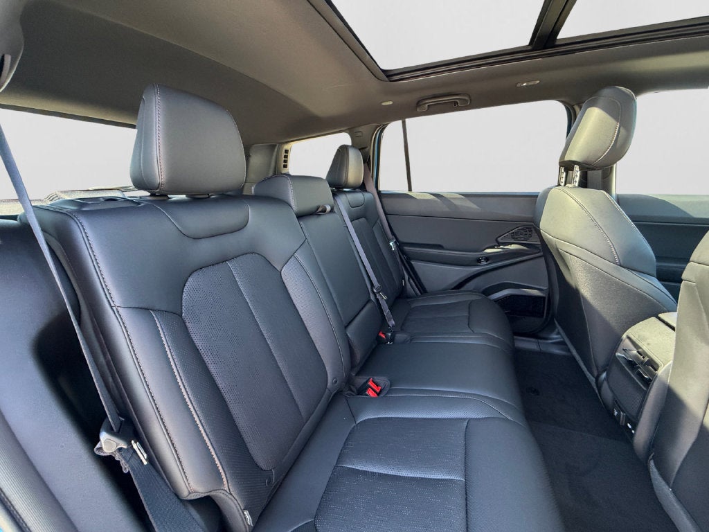 2026 Jeep Cherokee Overland