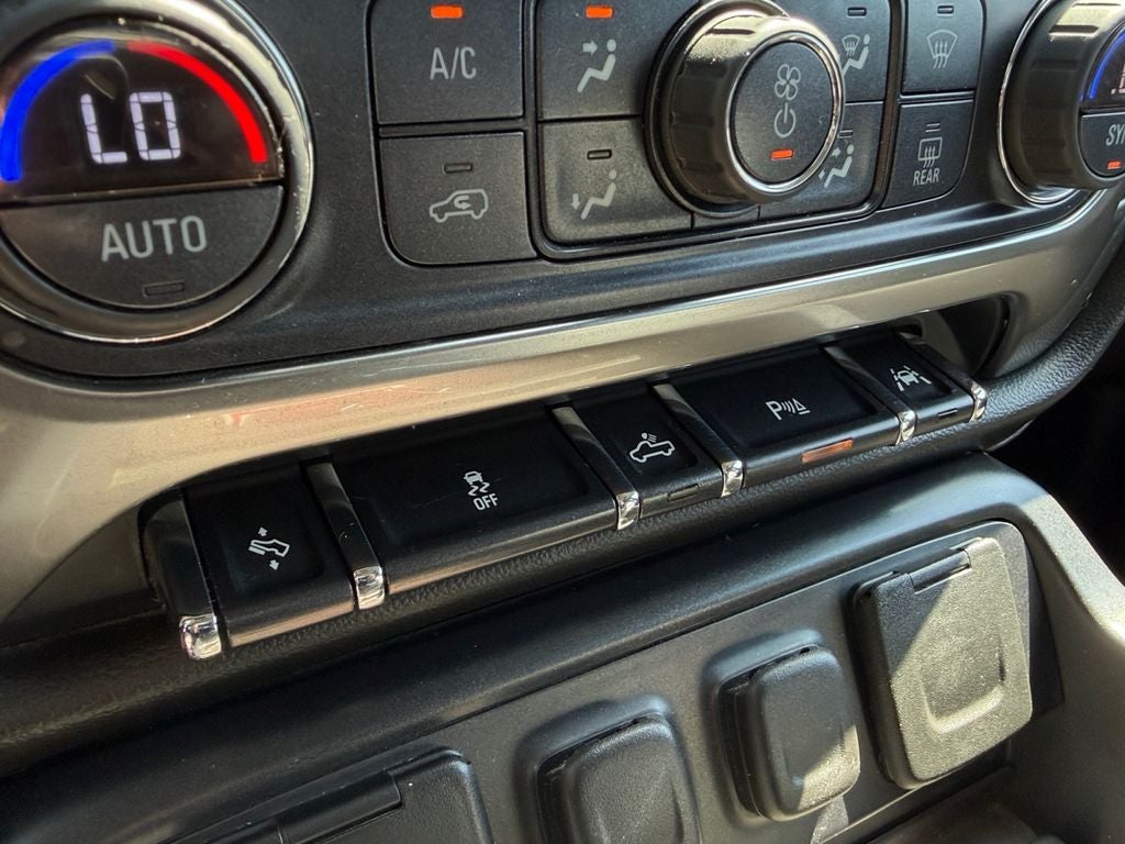 2016 Chevrolet Silverado 1500 LTZ 1LZ