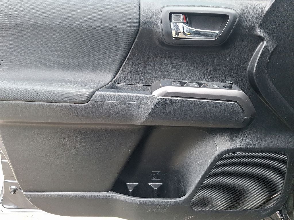 2022 Toyota Tacoma TRD Off-Road V6