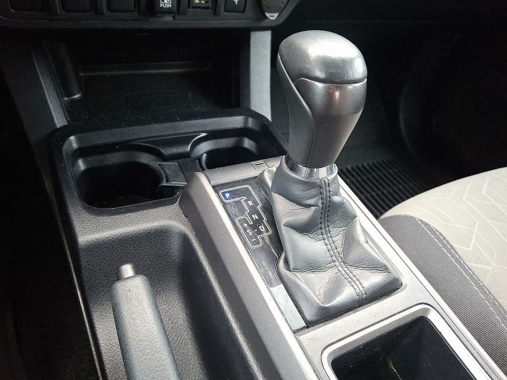 2022 Toyota Tacoma TRD Off-Road V6