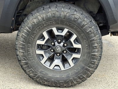 2022 Toyota Tacoma TRD Off-Road V6
