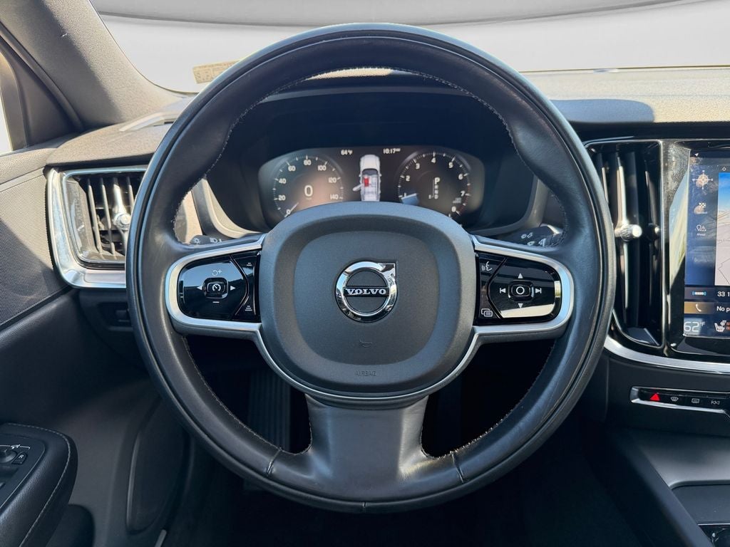 2020 Volvo S60 T5 Momentum