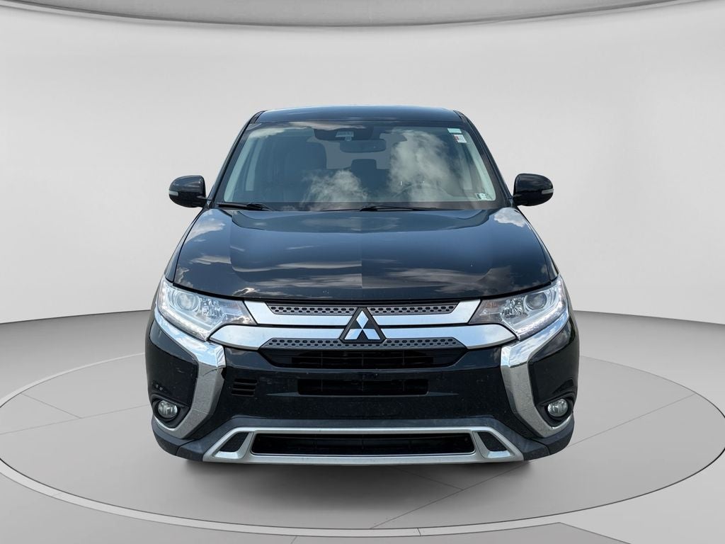 2020 Mitsubishi Outlander Base