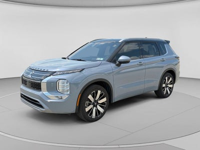2026 Mitsubishi Outlander Base