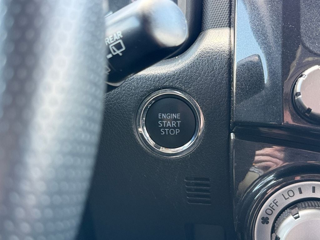 2020 Toyota 4Runner Venture