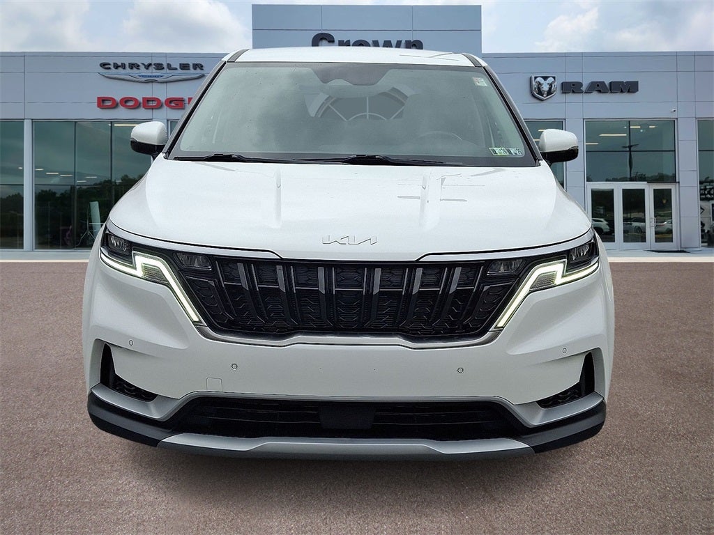 2024 Kia Carnival EX