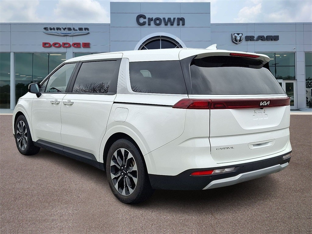 2024 Kia Carnival EX