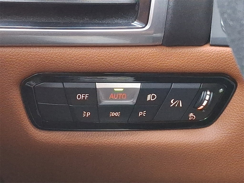 2019 BMW 8 Series M850i xDrive