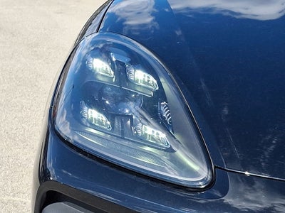 2022 Porsche Cayenne S Platinum Edition