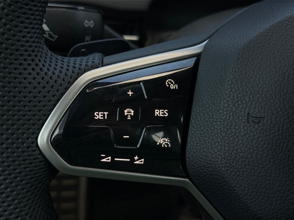 2022 Volkswagen Golf GTI 2.0T SE