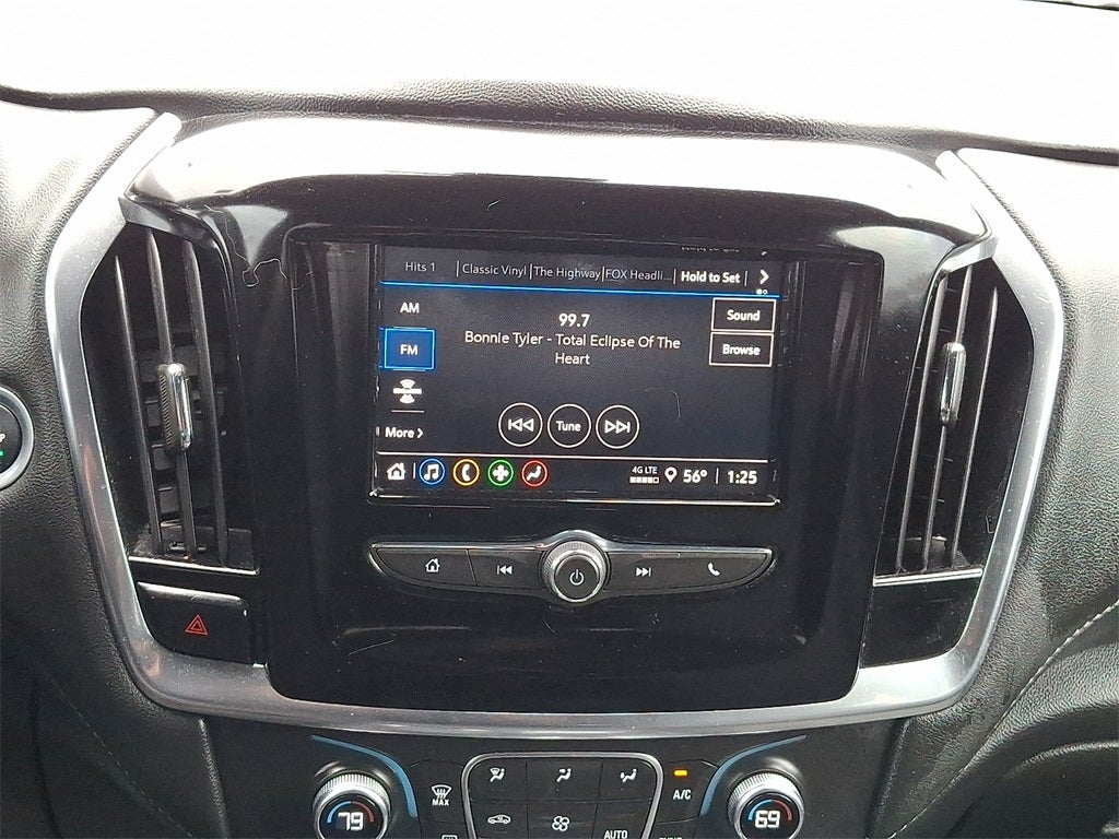 2023 Chevrolet Traverse LT Cloth w/2FL