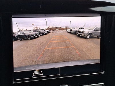 2023 Chevrolet Traverse LT Cloth w/2FL