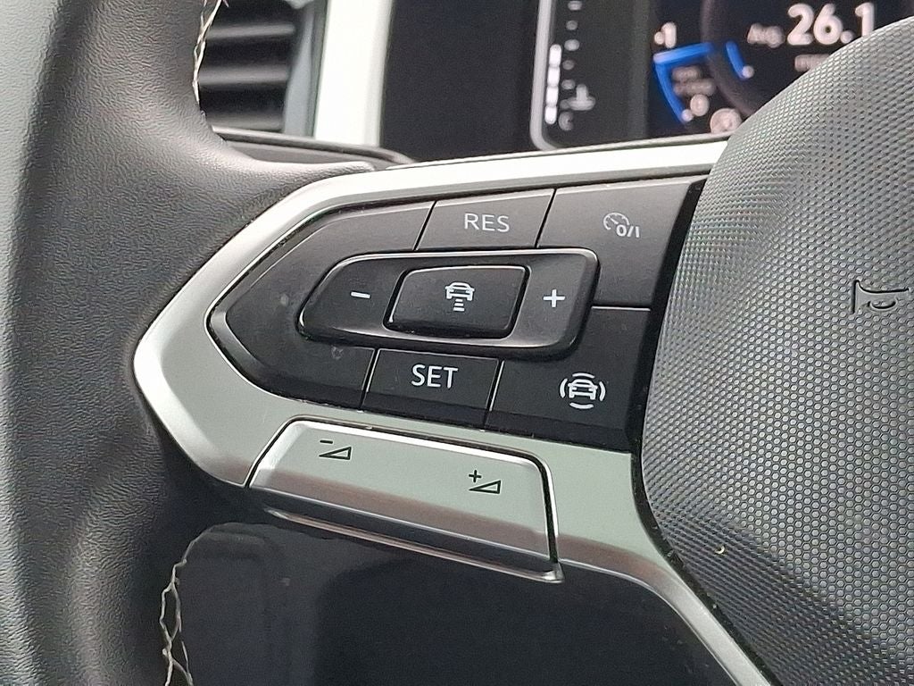 2022 Volkswagen Atlas Cross Sport 2.0T SE w/Technology