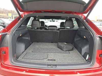 2022 Volkswagen Atlas Cross Sport 2.0T SE w/Technology