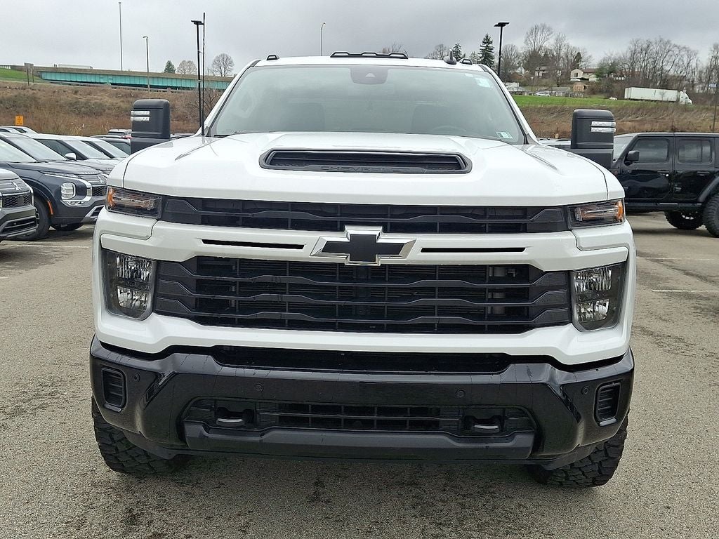 2025 Chevrolet Silverado 2500HD Custom