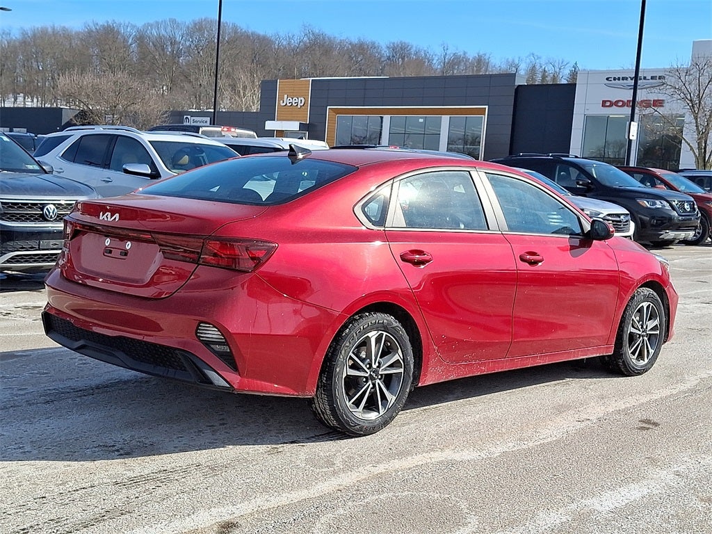 2023 Kia Forte LXS