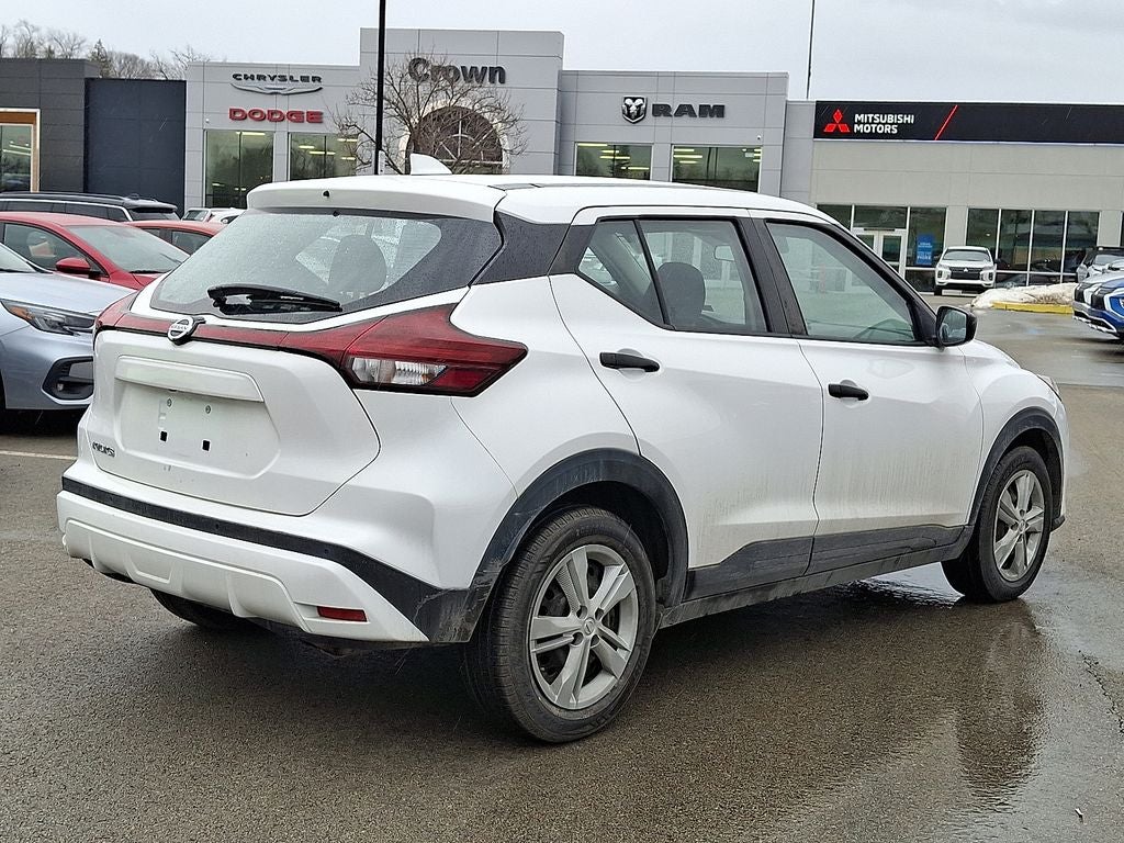 2021 Nissan Kicks S