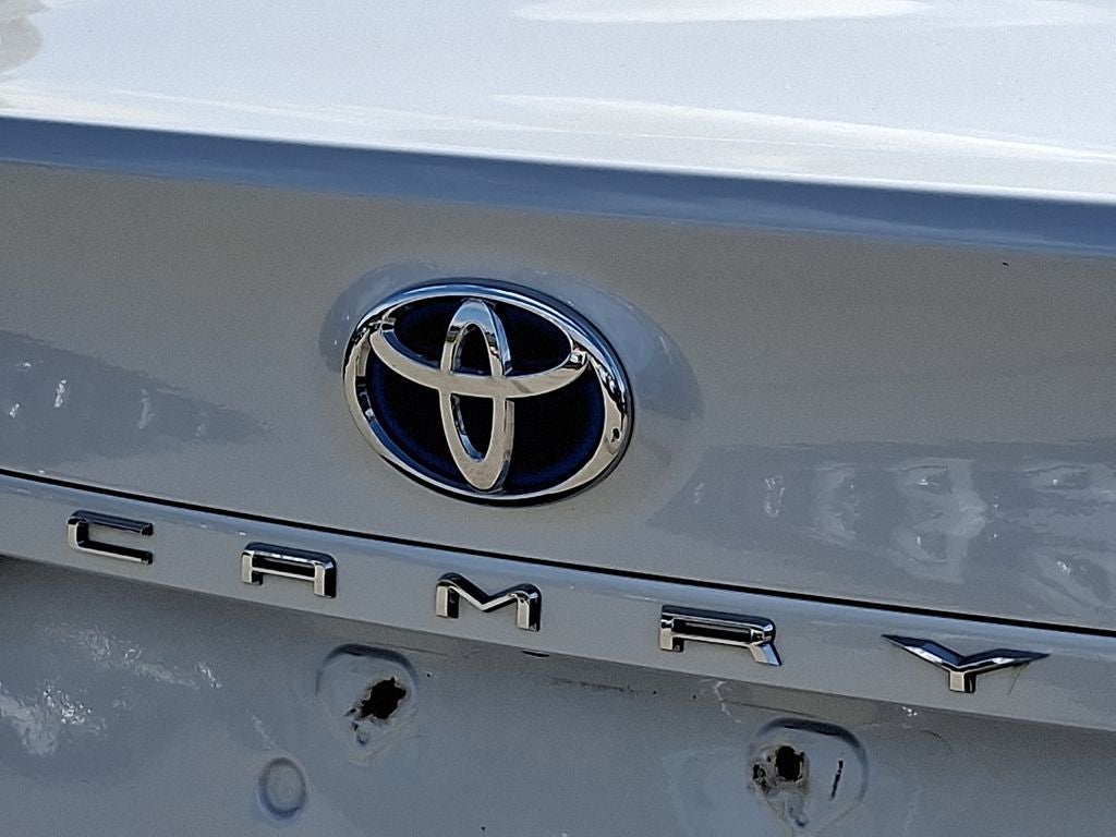 2018 Toyota Camry Hybrid XLE