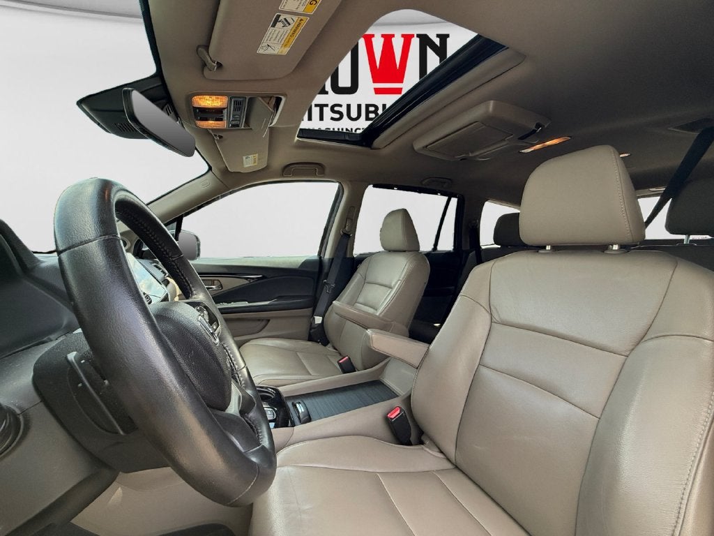 2022 Honda Pilot Touring 8 Passenger