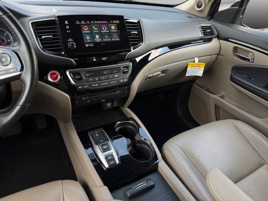 2022 Honda Pilot Touring 8 Passenger