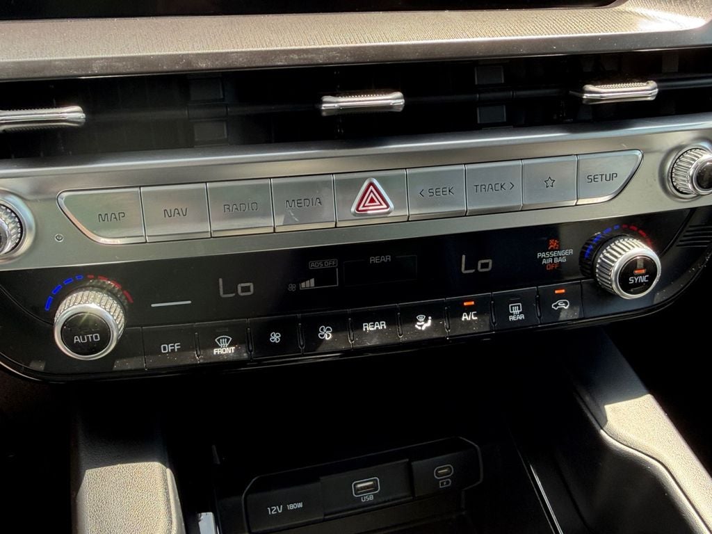 2024 Kia Telluride LX
