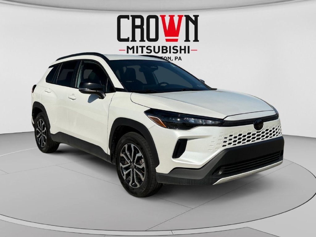 2026 Toyota Corolla Cross Hybrid SE
