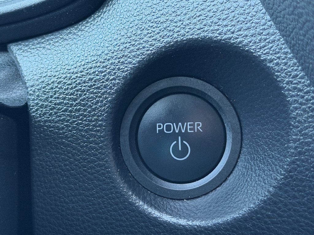 2026 Toyota Corolla Cross Hybrid SE